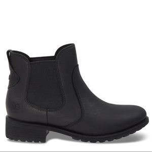 UGG Women’s Bonham Chelsea Slip-On Boots
